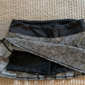 Rare Lululemon tennis skirt size 10